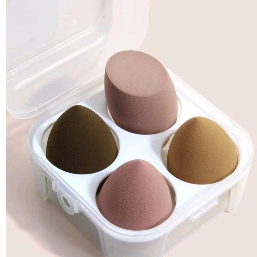 🛍2/$15🛍 🌸Make Up Spongees🌸